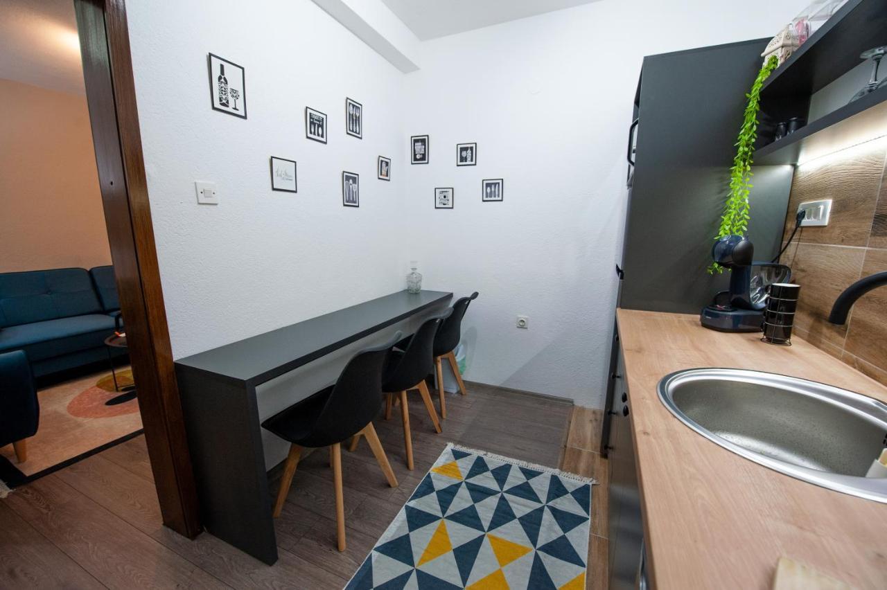 Angelina Apartment บิโตลา ภายนอก รูปภาพ