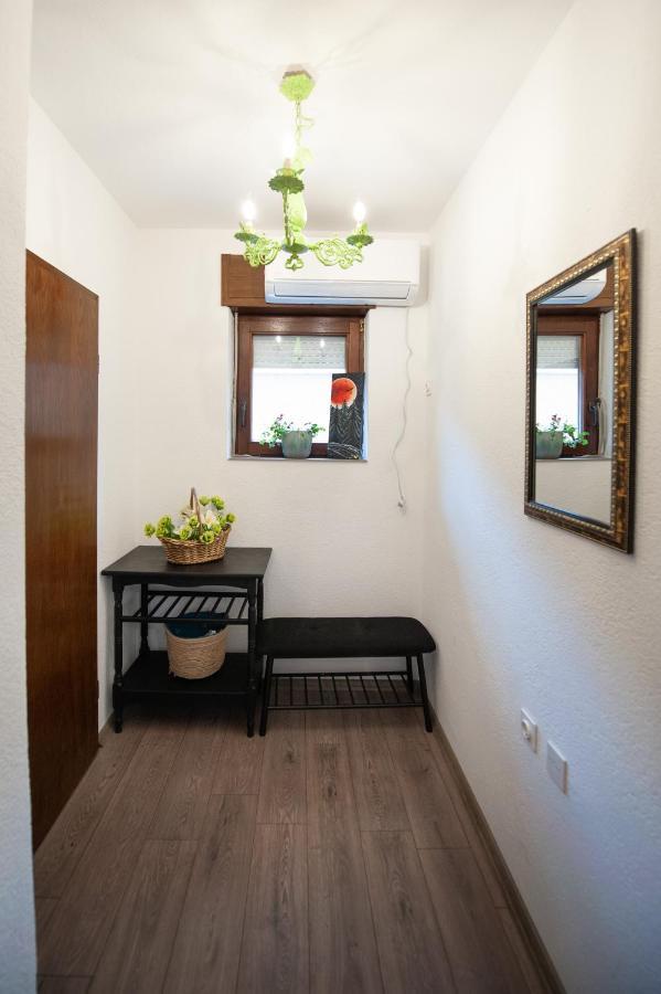 Angelina Apartment บิโตลา ภายนอก รูปภาพ